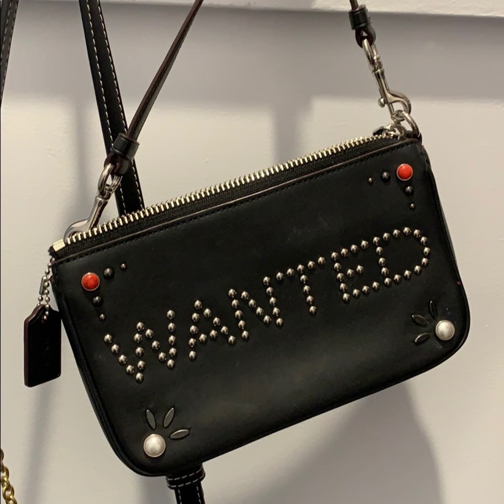 Coach wanted purse
